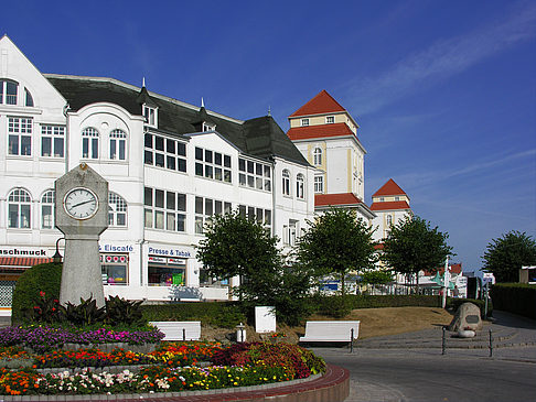 Rundell an der Seebrücke Foto 