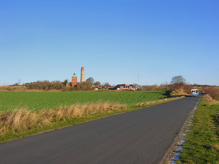 Straße zum Turm